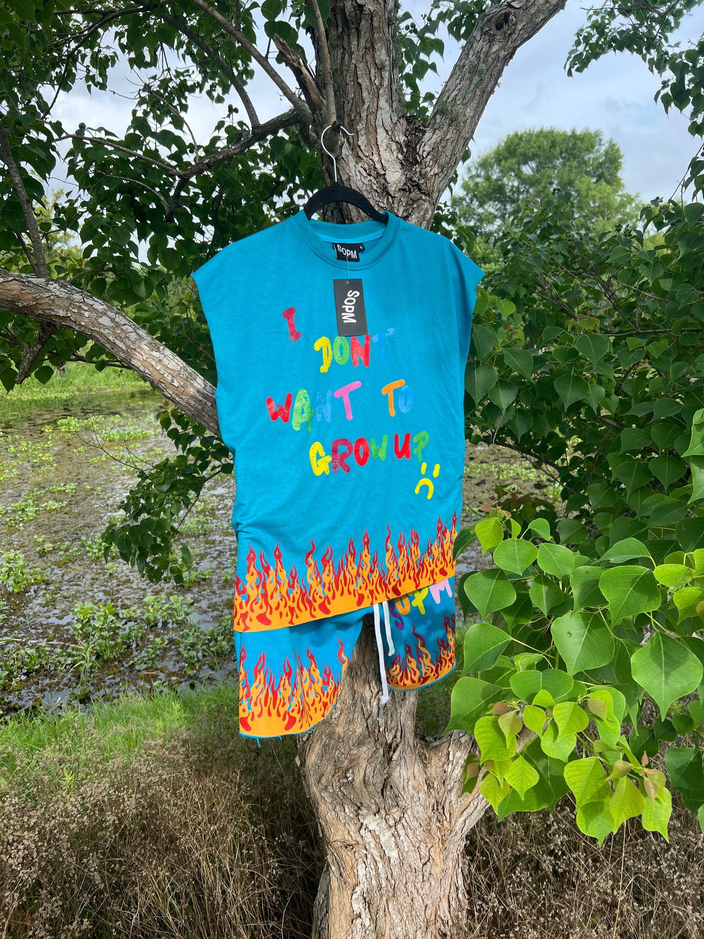 “Gambling Addiction TEE & SHORT SET” Special edition